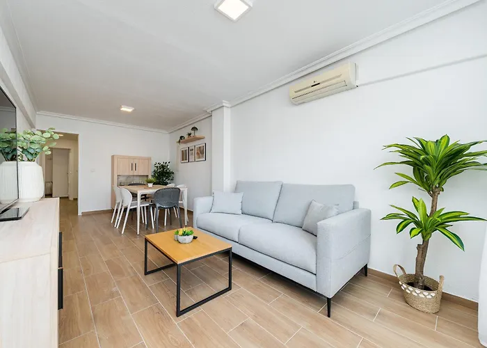 Sunrise Correos Apartman *